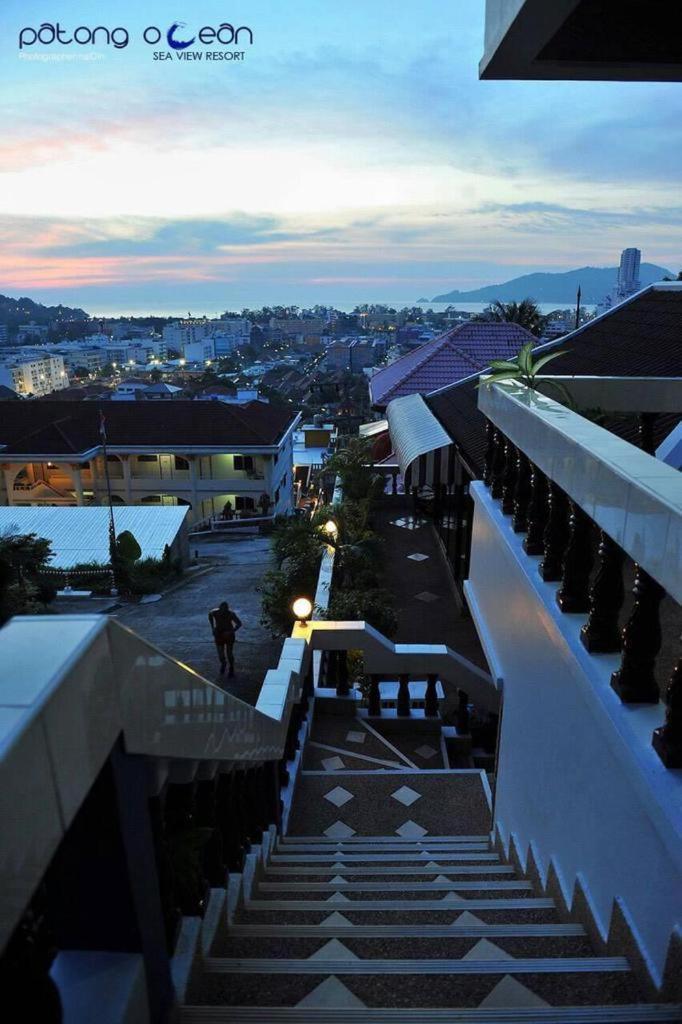 Aksarai Hotel Patong Exterior foto